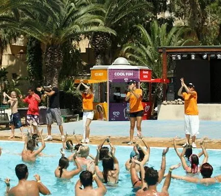 Sporting Club Village Campeggio 3*