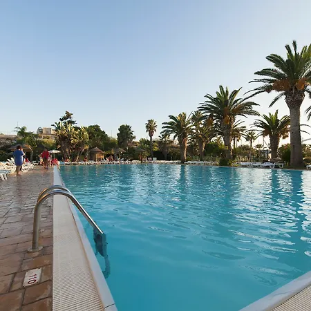 Sporting Club Village 3*